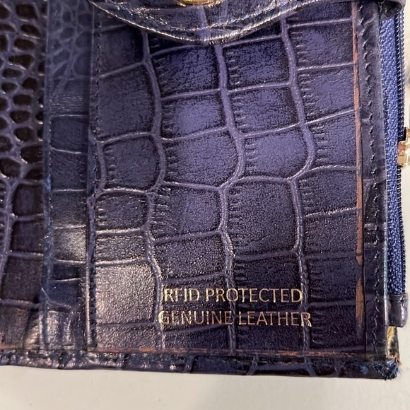 Union CODE purple LEATHER WALLET RFID PROTECTED NWT - Picture 4 of 6